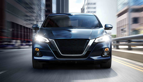 2019 Nissan Altima headlight bulb size