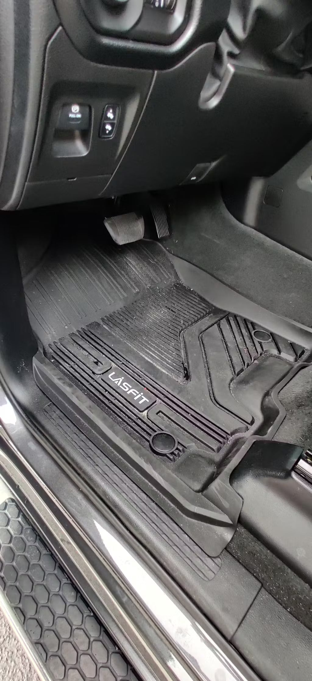 Customer review of Ram 1500 floor mats